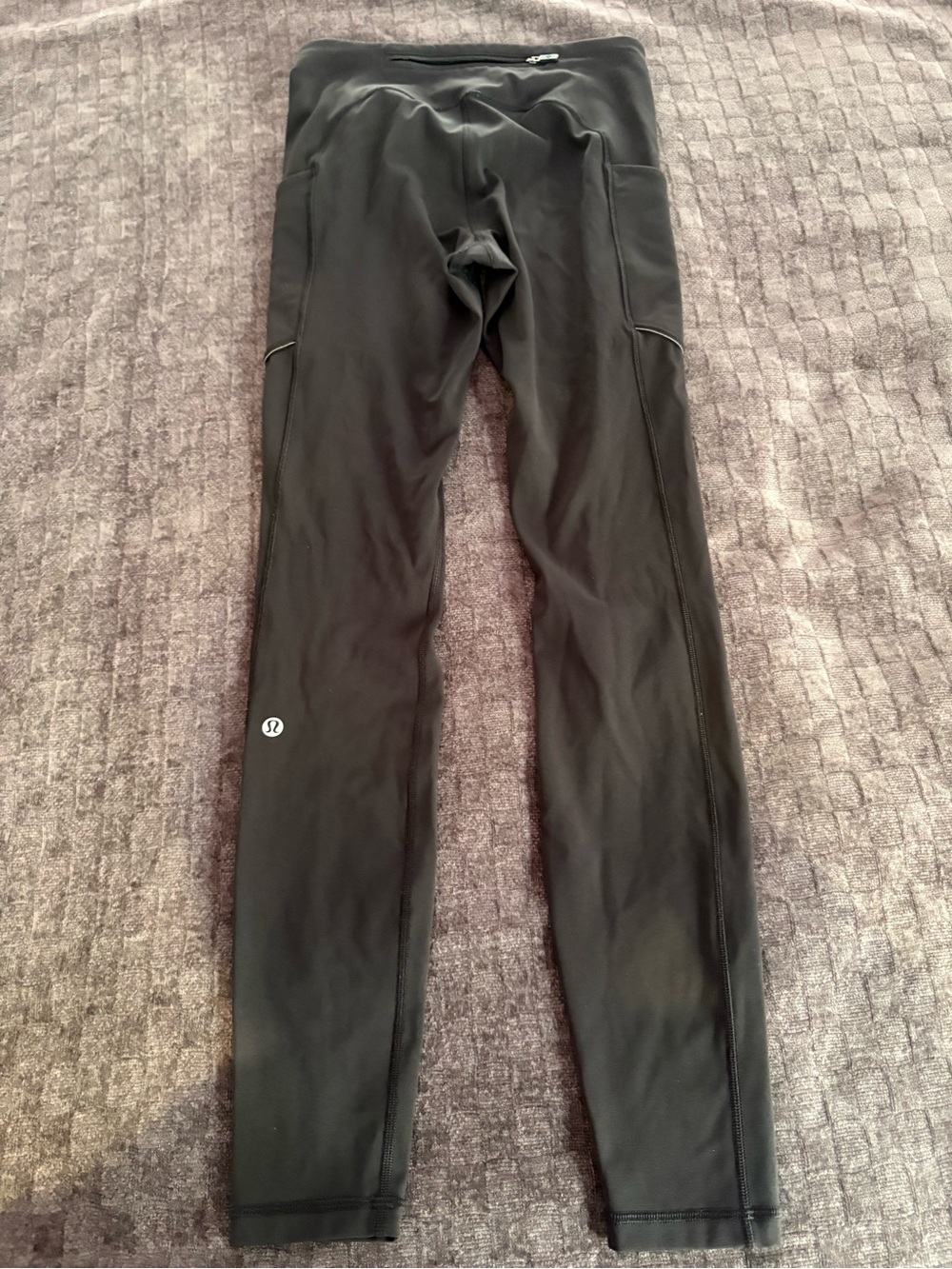 lululemon athletica women’s Black Jogger Leggings with Reflective Logo